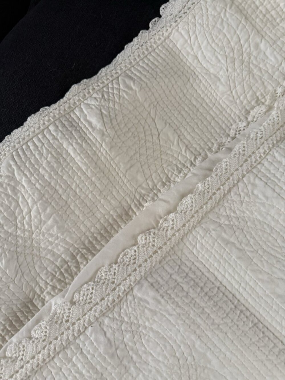 Vintage Ralph Lauren White Matelasse Crochet Quilted Large Pillow Shams 30x30 - Picture 9 of 9